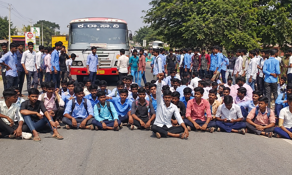 Yadgir Students Block Highway Over Bus Shortage chatgpt image aug 26, 2026, 08 43 07 am